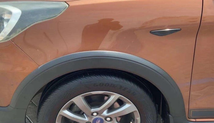 2018 Ford FREESTYLE TITANIUM 1.2 PETROL, Petrol, Manual, 73,477 km, Left fender - Minor scratches