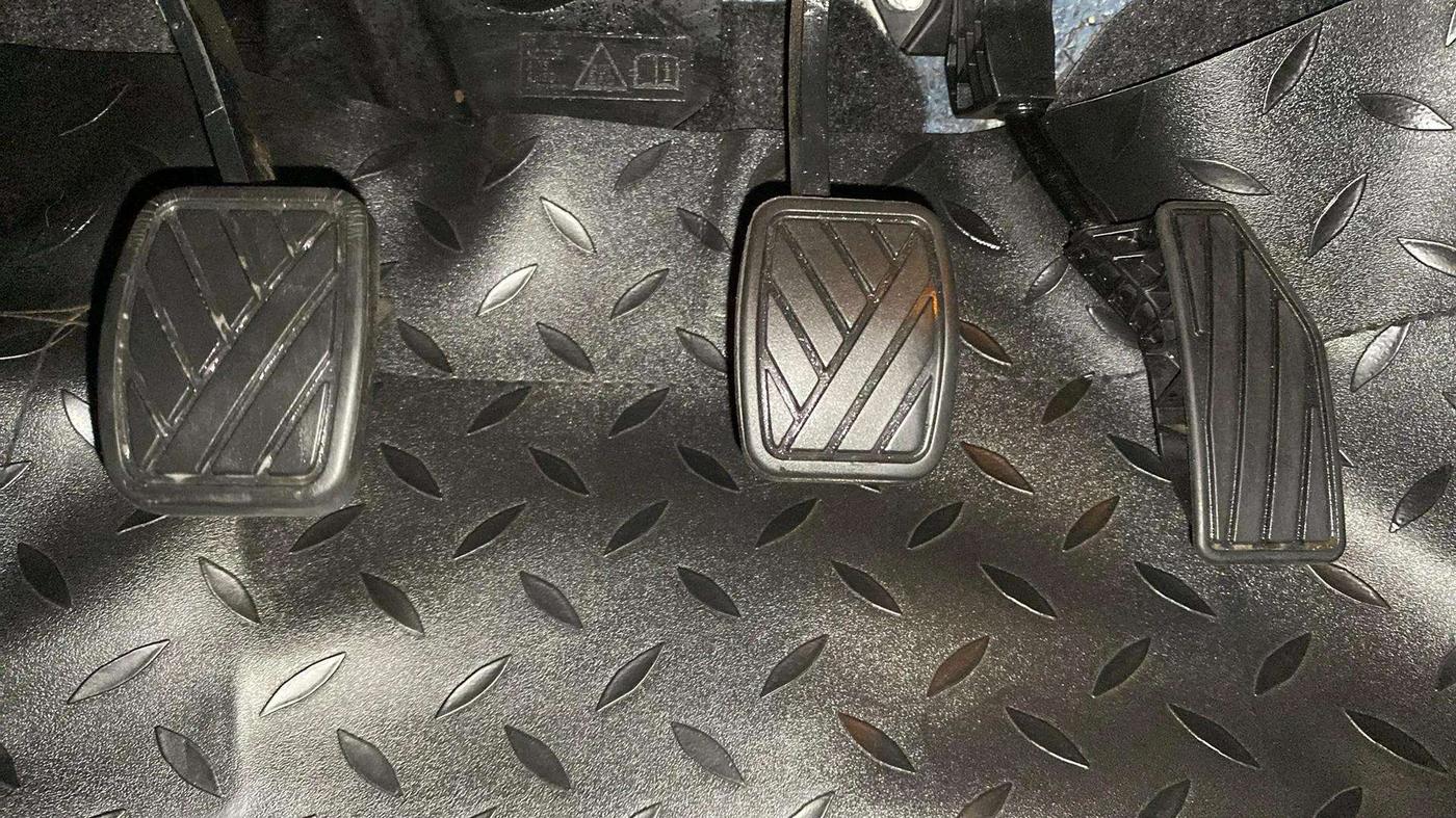 2024 Maruti Baleno  ZETA CNG 1.2L, CNG, Manual, 41,406 km, Pedals