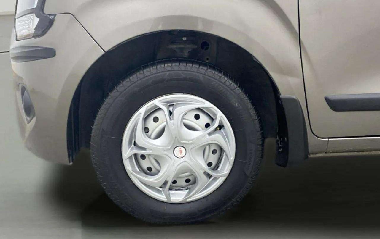 2021 Maruti New Wagon-R LXI CNG (O) 1.0, CNG, Manual, 48,573 km, Left Front Wheel