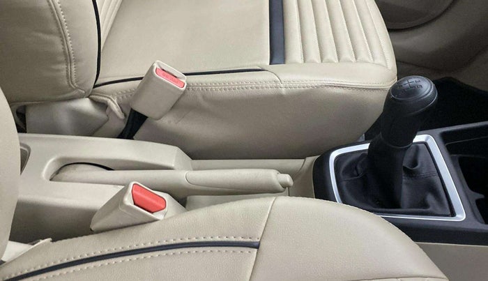 2023 Maruti Dzire LXI, Petrol, Manual, 10,433 km, Gear Lever