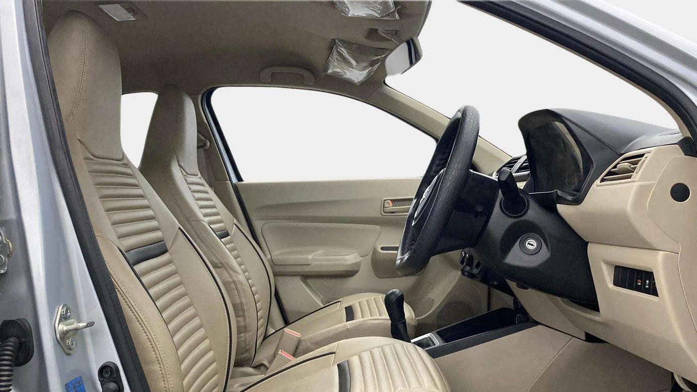 2023 Maruti Dzire LXI, Petrol, Manual, 10,433 km, Right Side Front Door Cabin