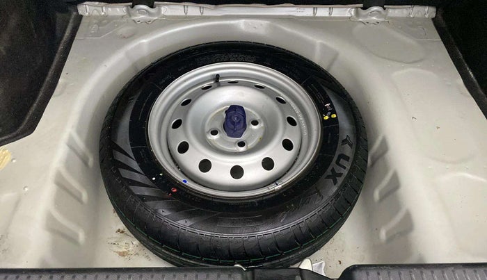 2023 Maruti Dzire LXI, Petrol, Manual, 10,433 km, Spare Tyre