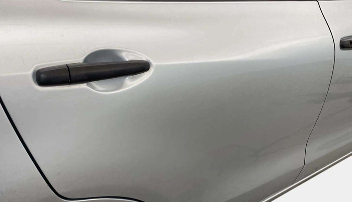 2023 Maruti Dzire LXI, Petrol, Manual, 10,433 km, Right rear door - Minor scratches