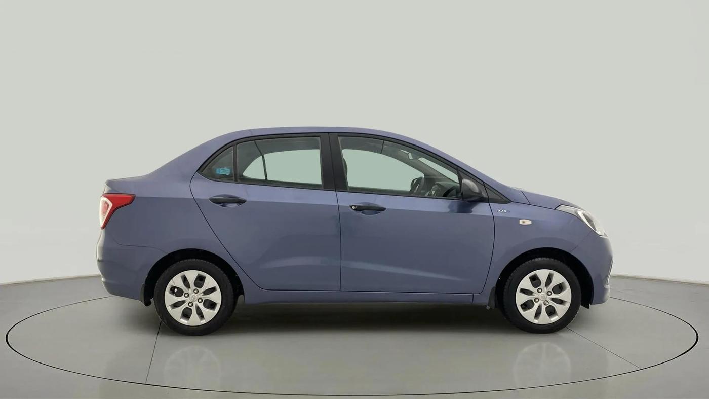 2015 Hyundai Xcent BASE 1.2, Petrol, Manual, 46,329 km, Right Side View