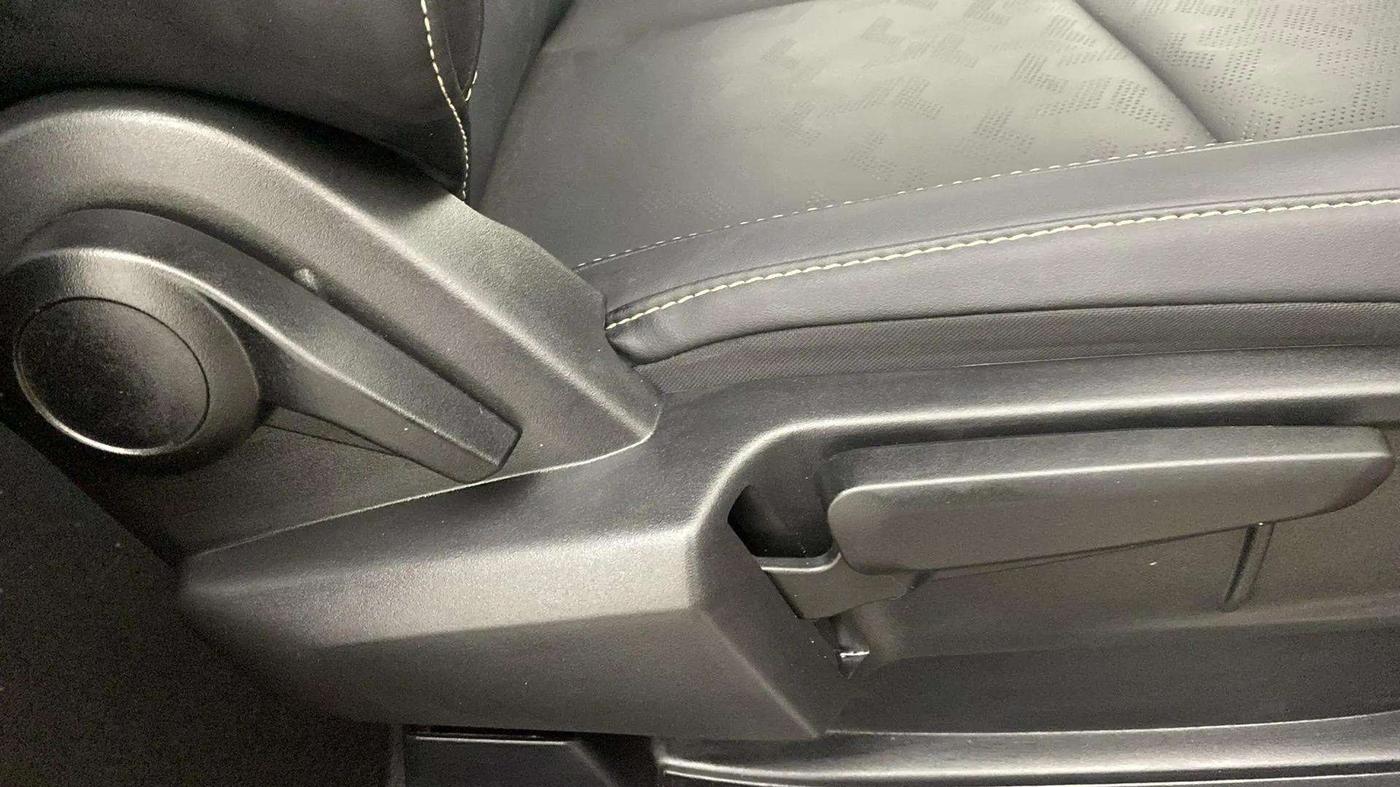 2023 Tata ALTROZ XZA PLUS, Petrol, Automatic, 9,943 km, Driver Side Adjustment Panel