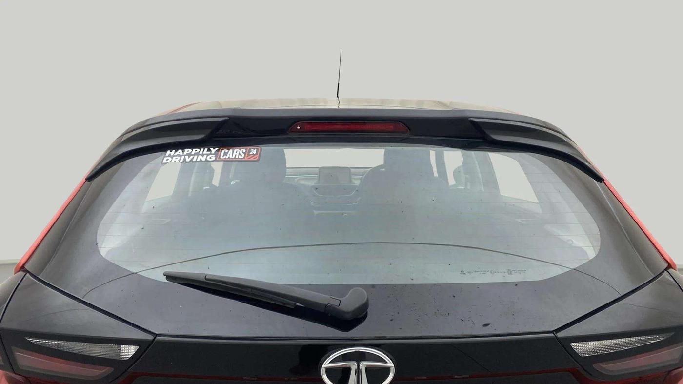 2023 Tata ALTROZ XZA PLUS, Petrol, Automatic, 9,943 km, Rear Windshield