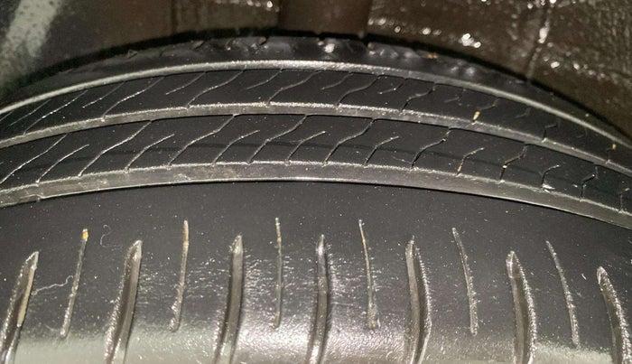 2023 Tata ALTROZ XZA PLUS, Petrol, Automatic, 9,943 km, Right Rear Tyre Tread