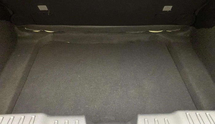 2023 Tata ALTROZ XZA PLUS, Petrol, Automatic, 9,943 km, Boot Open Zoomed View