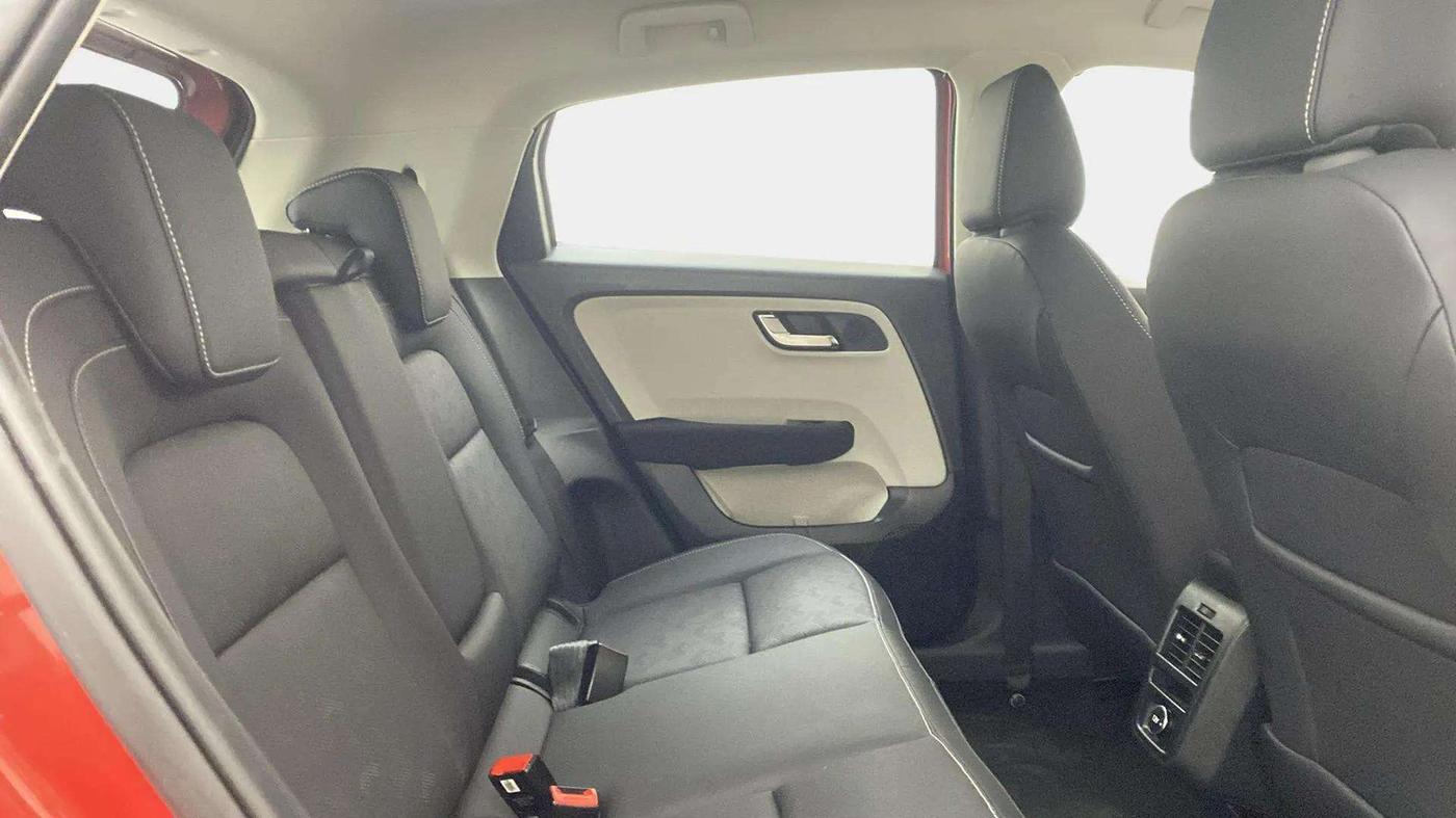 2023 Tata ALTROZ XZA PLUS, Petrol, Automatic, 9,943 km, Right Side Rear Door Cabin