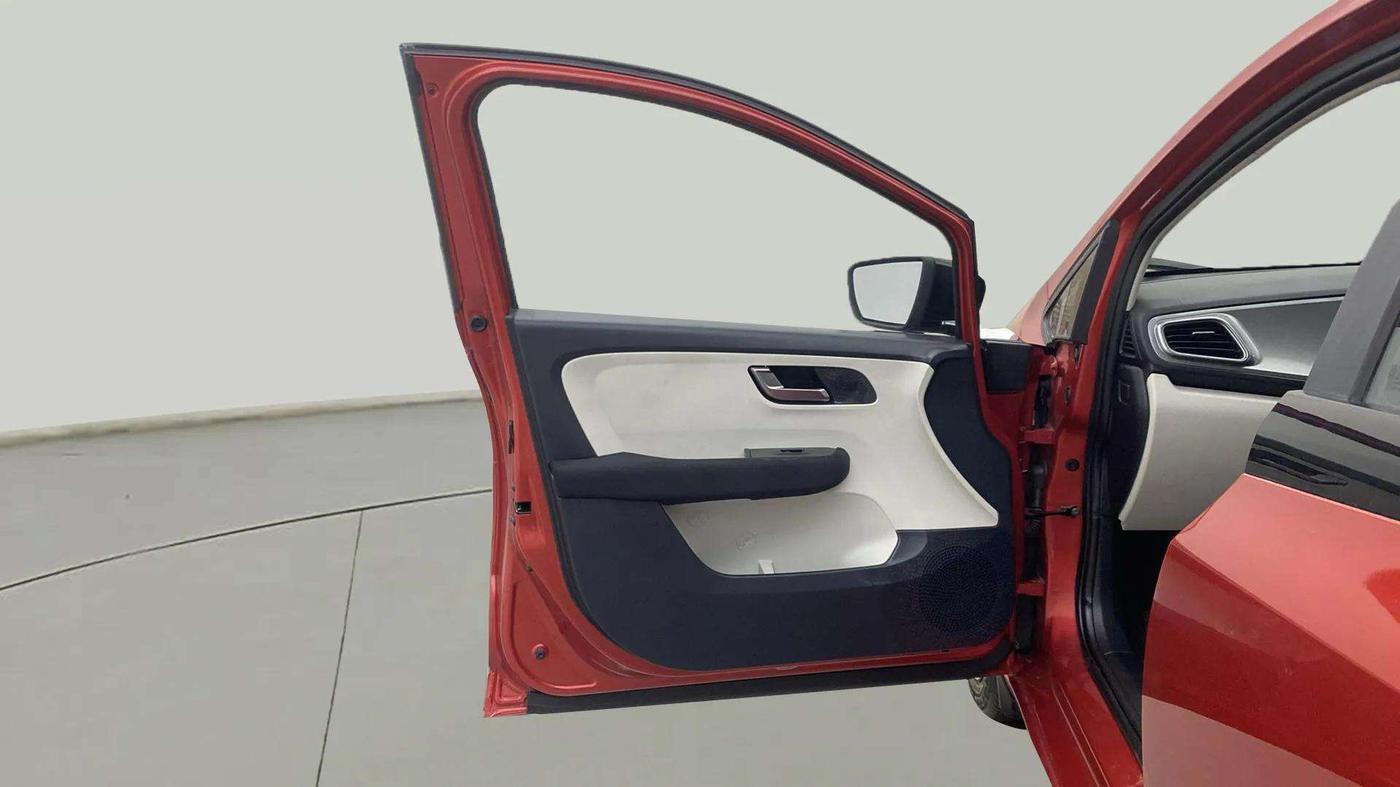 2023 Tata ALTROZ XZA PLUS, Petrol, Automatic, 9,943 km, LHS Front Door