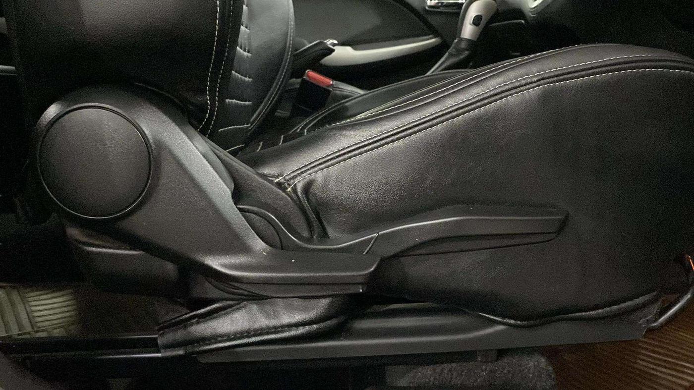 2018 Maruti Baleno ALPHA CVT PETROL 1.2, Petrol, Automatic, 54,947 km, Driver Side Adjustment Panel