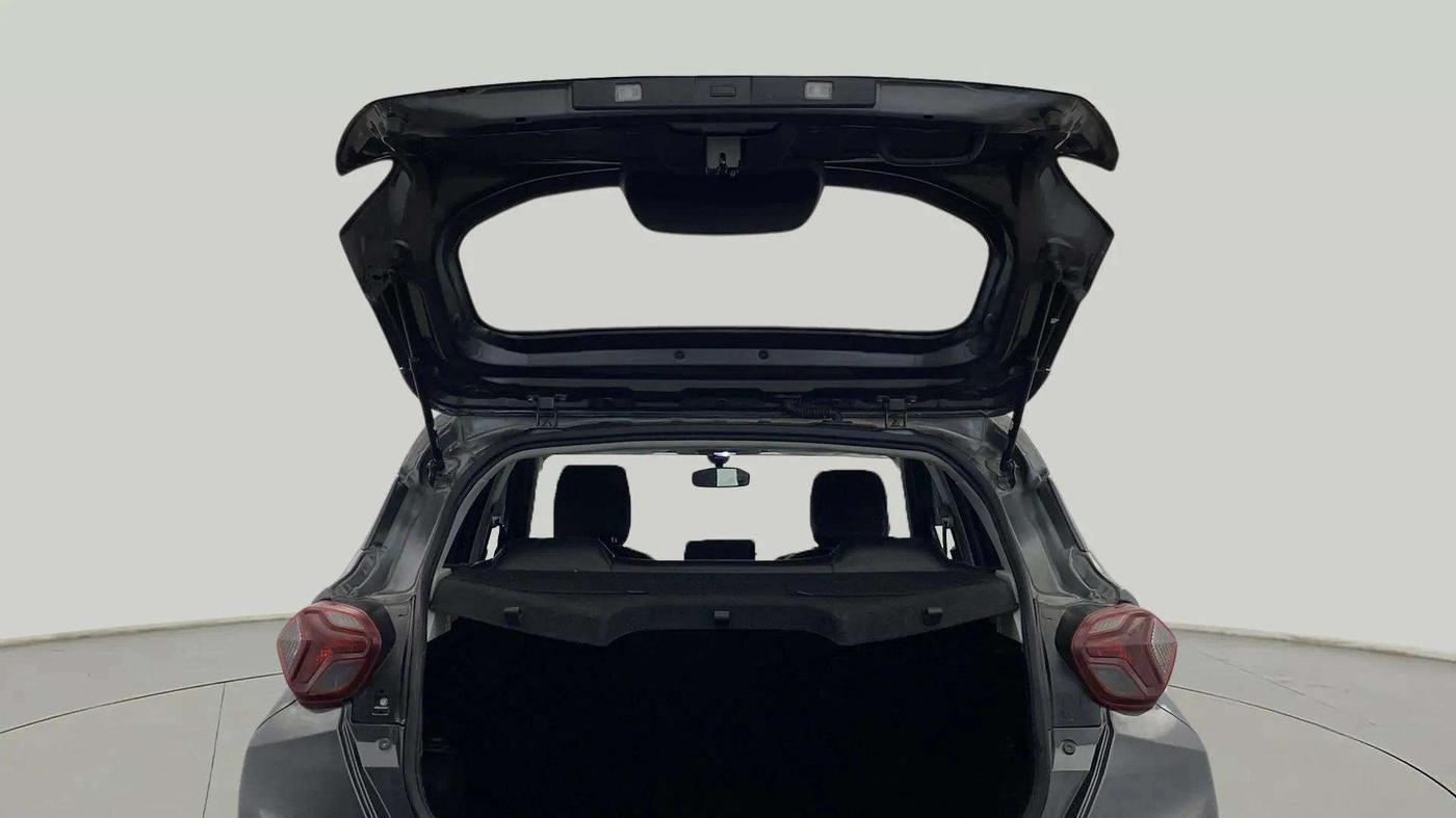 2024 Tata PUNCH PURE MT, Petrol, Manual, 8,807 km, Boot Door Open