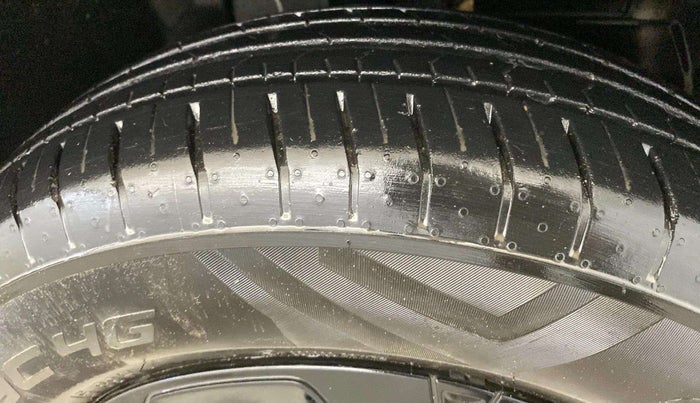2024 Tata PUNCH PURE MT, Petrol, Manual, 8,648 km, Right Front Tyre Tread