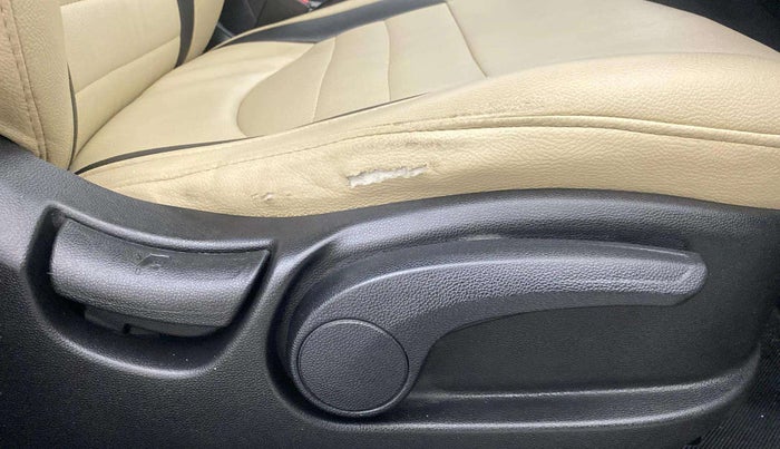 2019 Hyundai Creta SX AT 1.6 PETROL, Petrol, Automatic, 97,031 km, Driver Side Adjustment Panel