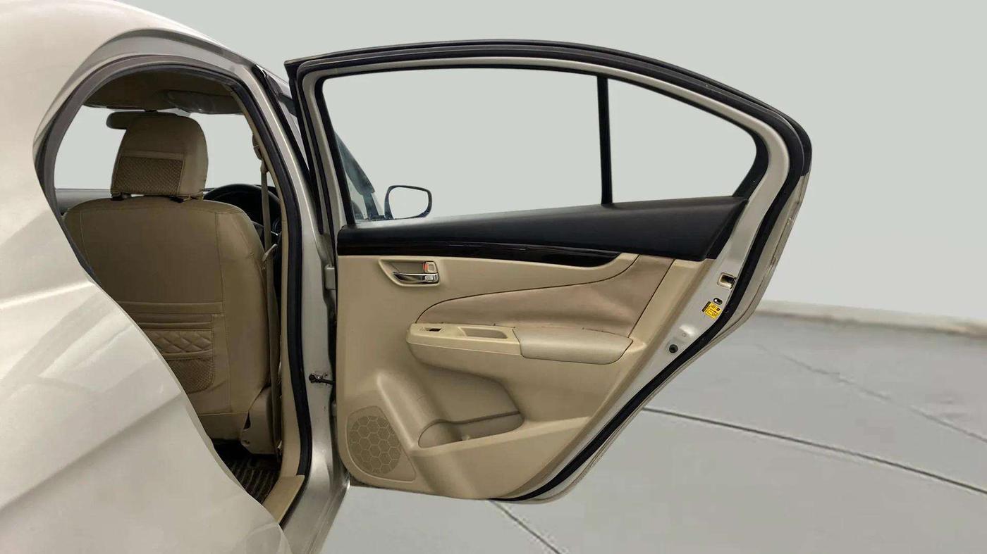 2018 Maruti Ciaz DELTA 1.4 MT PETROL, Petrol, Manual, 94,032 km, RHS Rear Door