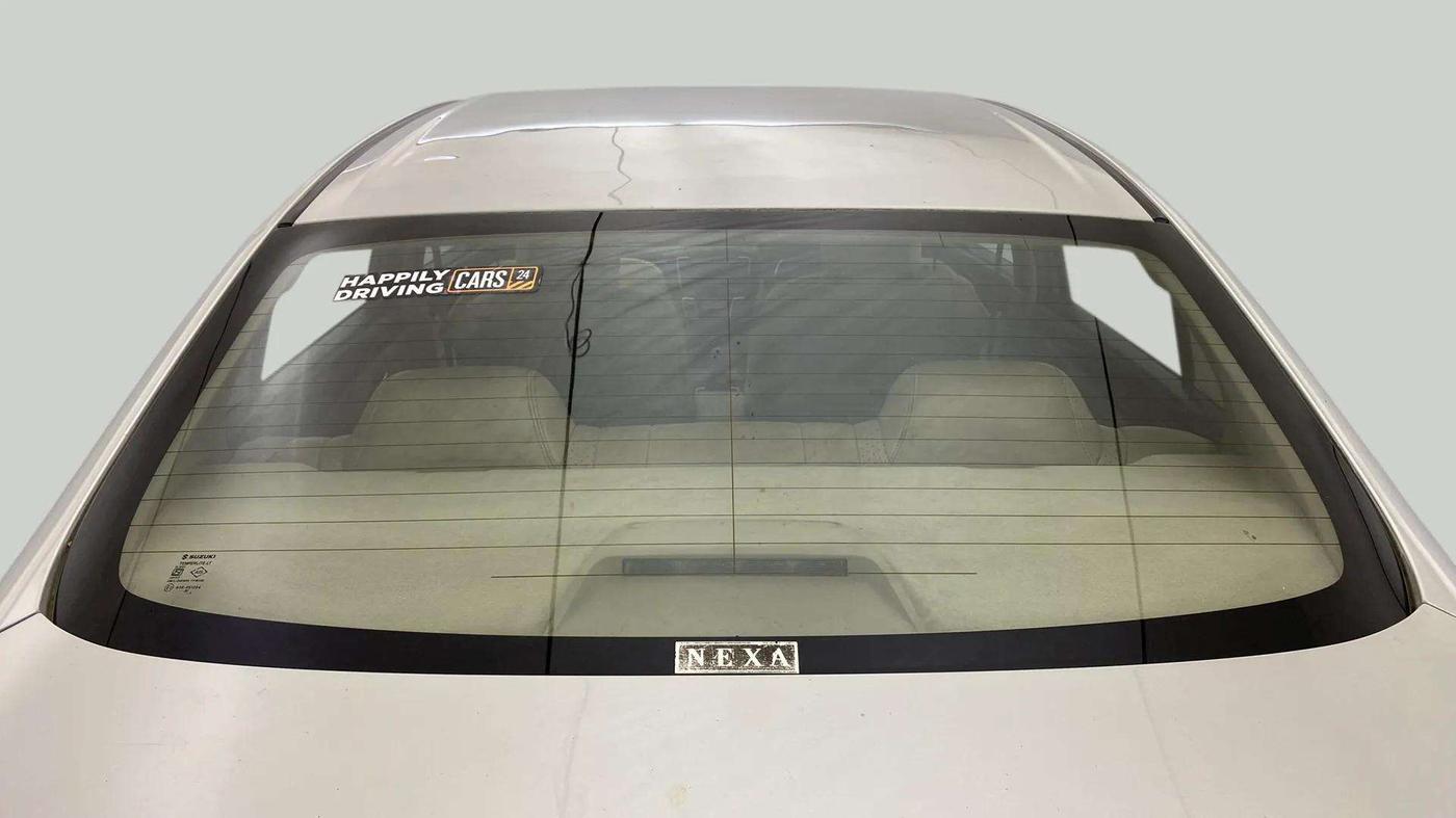 2018 Maruti Ciaz DELTA 1.4 MT PETROL, Petrol, Manual, 94,032 km, Rear Windshield
