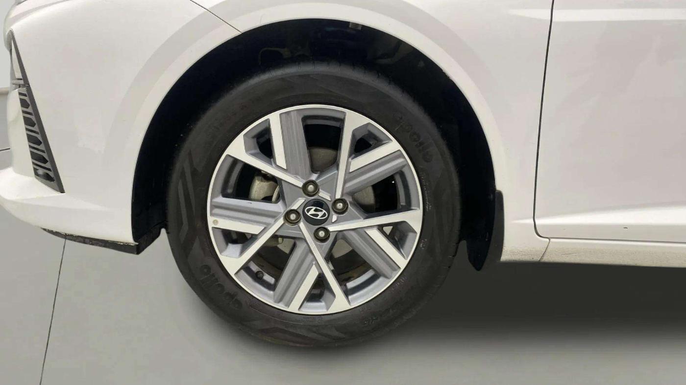 2023 Hyundai Verna SX (O)1.5 VTVT, Petrol, Manual, 40,360 km, Left Front Wheel