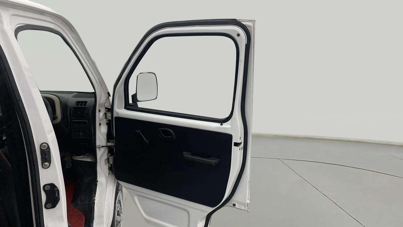 2021 Maruti Eeco 5 STR AC (O), Petrol, Manual, 36,705 km, RHS Front Door