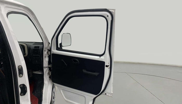 2021 Maruti Eeco 5 STR AC (O), Petrol, Manual, 36,527 km, RHS Front Door