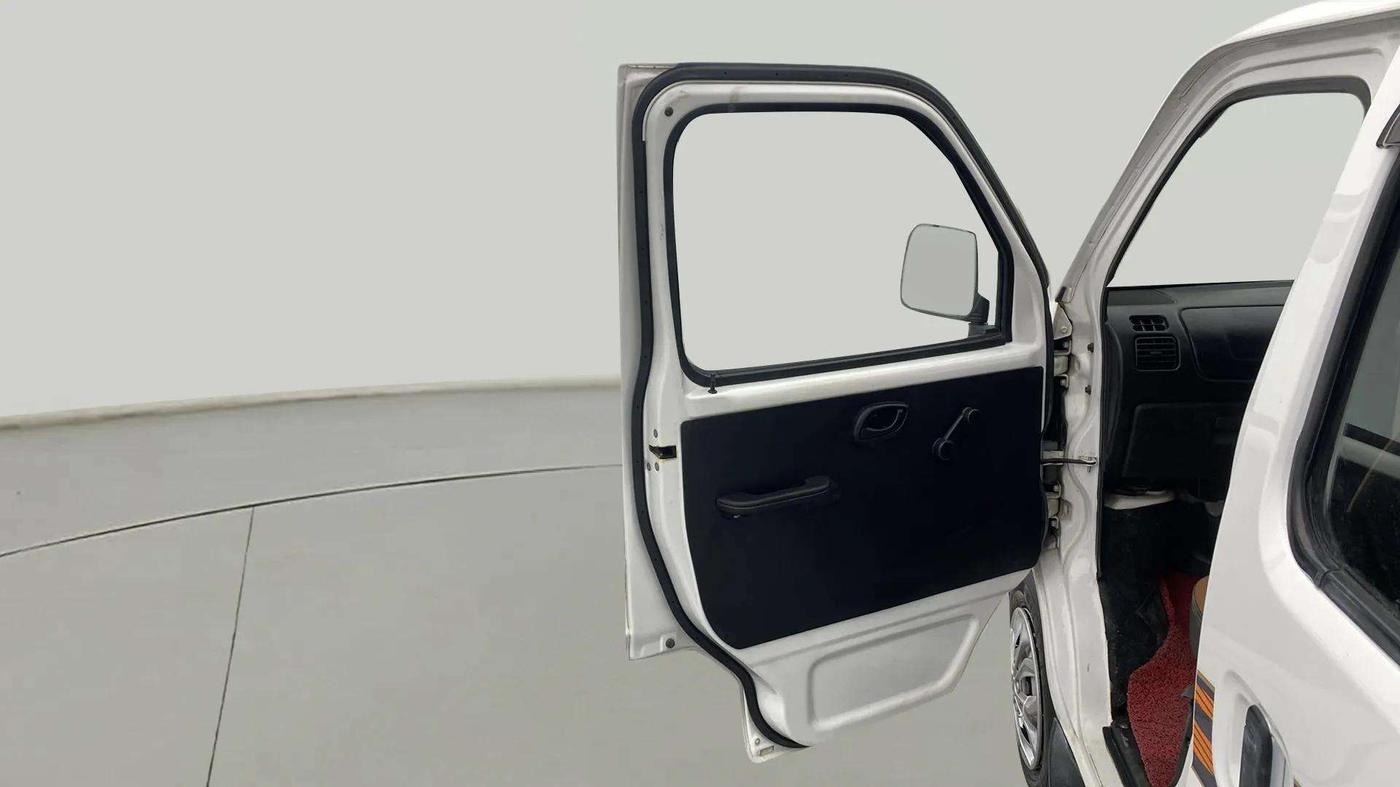 2021 Maruti Eeco 5 STR AC (O), Petrol, Manual, 36,705 km, LHS Front Door