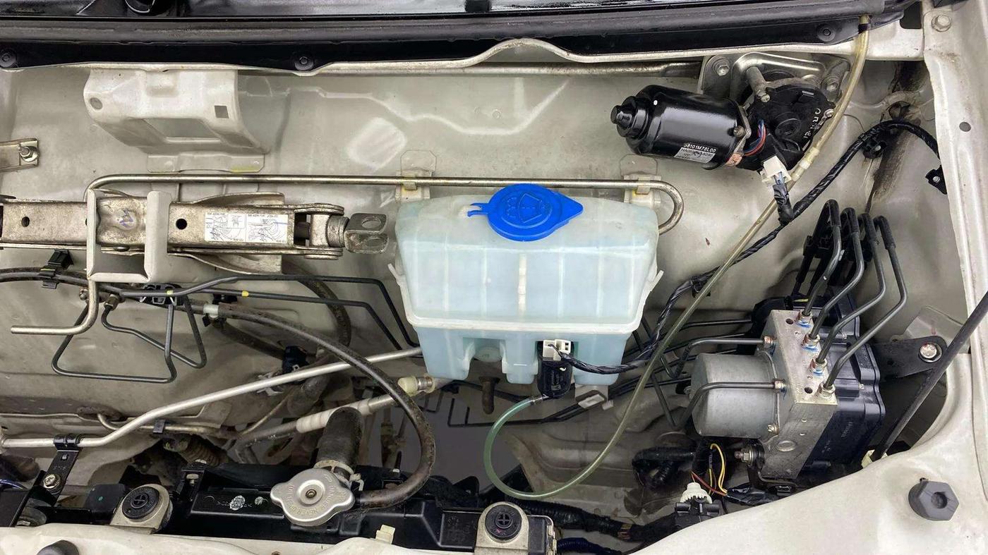 2021 Maruti Eeco 5 STR AC (O), Petrol, Manual, 36,705 km, Engine View - Left