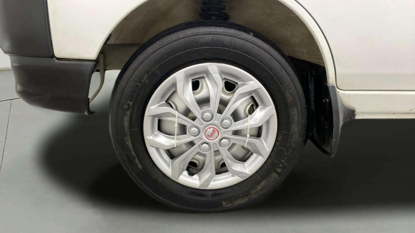 2021 Maruti Eeco 5 STR AC (O), Petrol, Manual, 36,705 km, Left Front Wheel