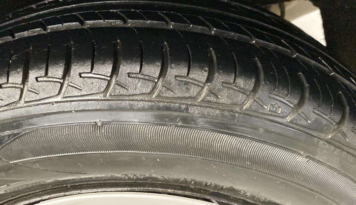 2018 Maruti Baleno DELTA PETROL 1.2, Petrol, Manual, 37,734 km, Right Rear Tyre Tread