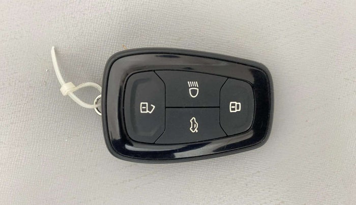 2023 Tata NEXON XZ PLUS LUX SUNROOF RED DARK PETROL, Petrol, Manual, 24,126 km, Key Close Up