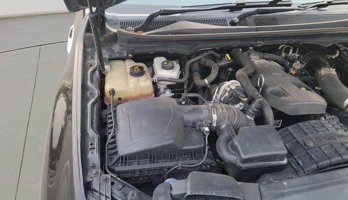 2021 Ford Endeavour TITANIUM PLUS 2.0 4X4 AT SUNROOF, Diesel, Automatic, 79,640 km, Engine View - Right