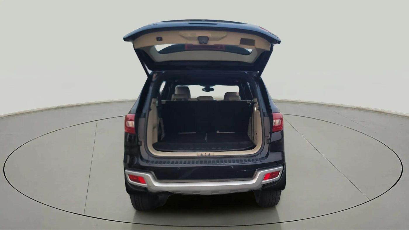 2021 Ford Endeavour TITANIUM PLUS 2.0 4X4 AT SUNROOF, Diesel, Automatic, 79,640 km, Boot Inside