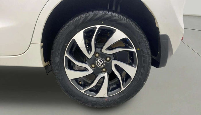 2021 Toyota Glanza V CVT, Petrol, Automatic, 75,665 km, Left Rear Wheel