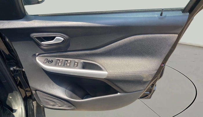 2022 Nissan MAGNITE XV PREMIUM TURBO CVT, Petrol, Automatic, 50,598 km, Driver Side Door Panels Control