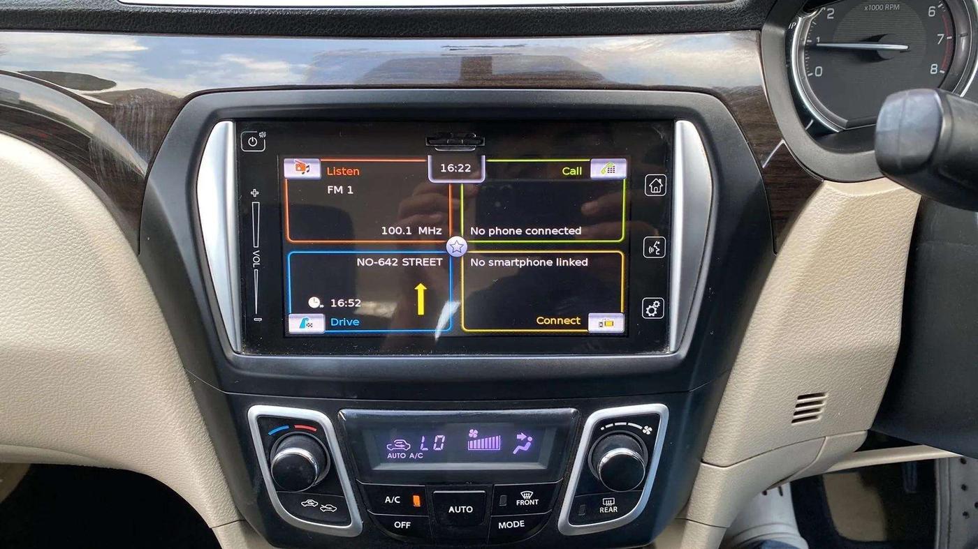 2018 Maruti Ciaz ALPHA 1.4 PETROL, Petrol, Manual, 63,475 km, Air Conditioner
