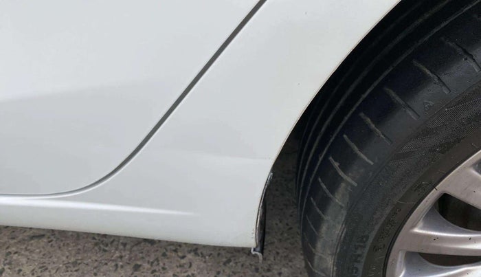 2018 Maruti Ciaz ALPHA 1.4 PETROL, Petrol, Manual, 63,475 km, Left quarter panel - Minor scratches