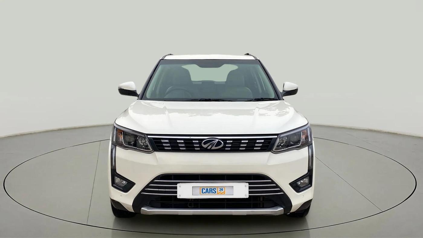 2021 Mahindra XUV300 W8 (O) 1.2 PETROL, Petrol, Manual, 36,025 km, Front