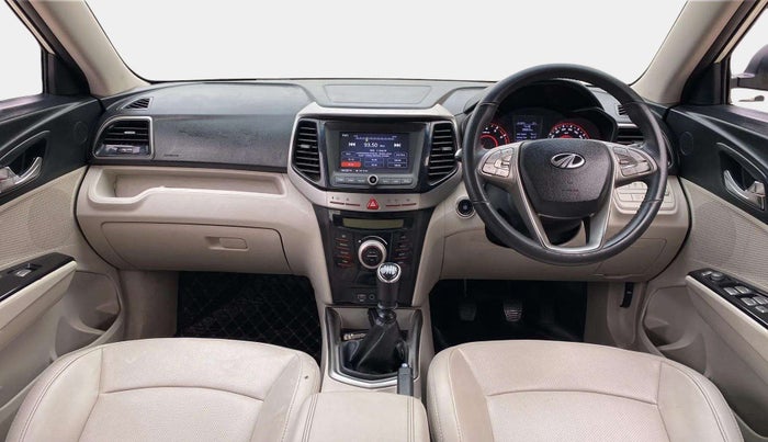 2021 Mahindra XUV300 W8 (O) 1.2 PETROL, Petrol, Manual, 36,013 km, Dashboard