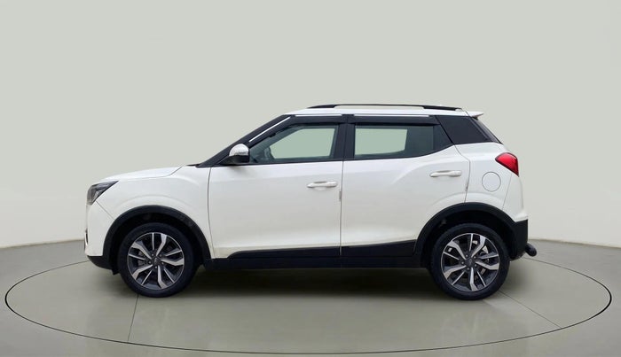2021 Mahindra XUV300 W8 (O) 1.2 PETROL, Petrol, Manual, 36,013 km, Left Side