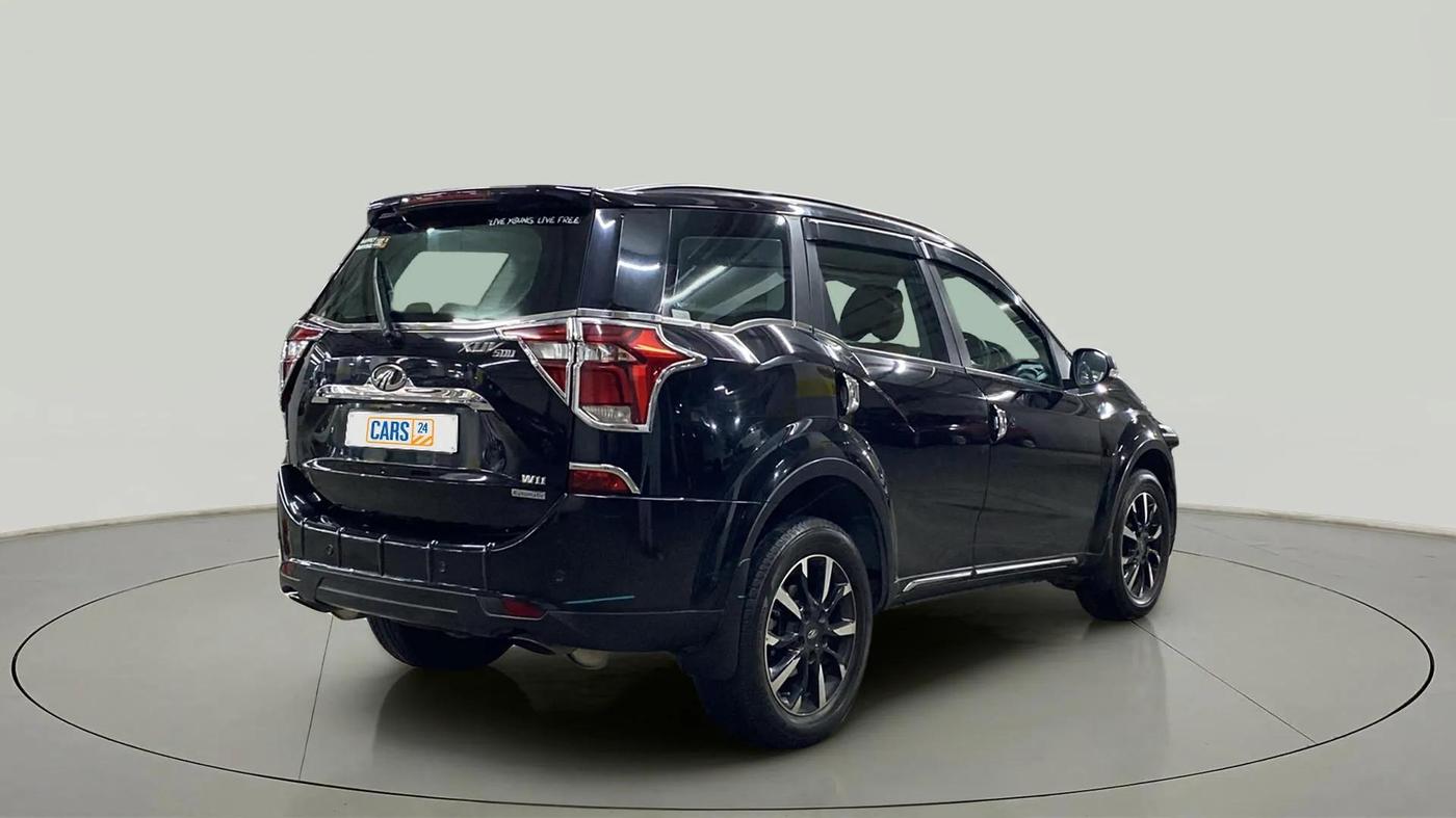 2020 Mahindra XUV500 W11 AT, Diesel, Automatic, 77,209 km, Right Back Diagonal