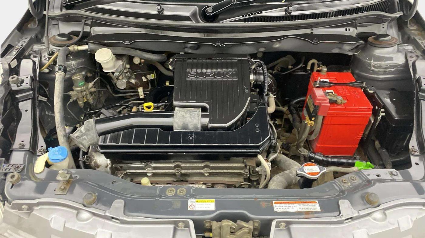 2014 Maruti Swift VXI, Petrol, Manual, 55,789 km, Engine View