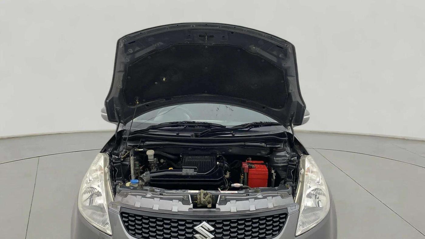 2014 Maruti Swift VXI, Petrol, Manual, 55,789 km, Open Bonet