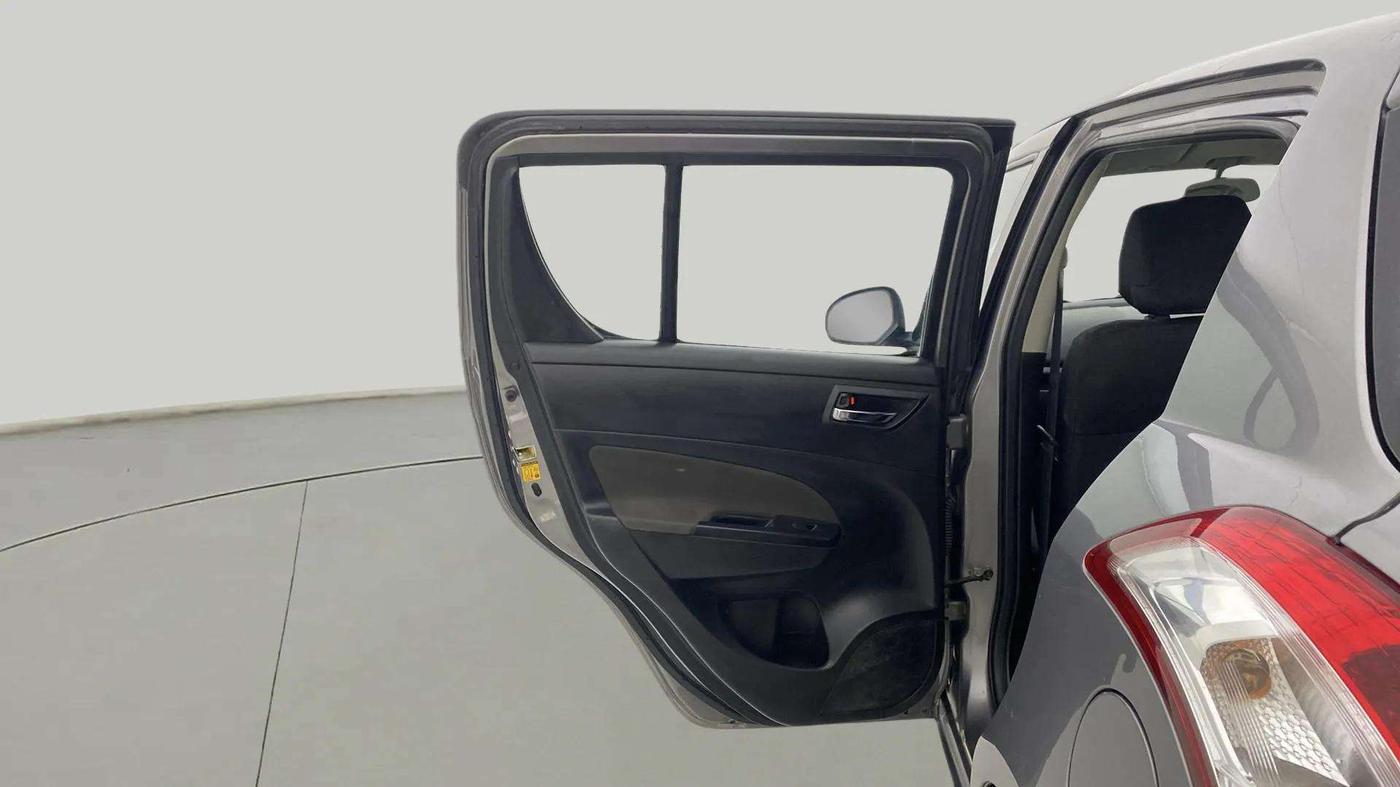2014 Maruti Swift VXI, Petrol, Manual, 55,789 km, LHS Rear Door