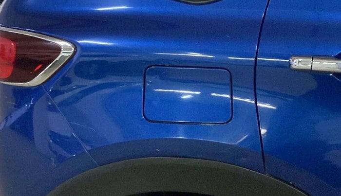 2021 Renault TRIBER RXZ AMT, Petrol, Automatic, 88,403 km, Right quarter panel - Minor scratches