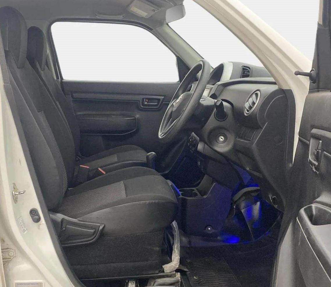 2019 Maruti S PRESSO VXI PLUS AMT, Petrol, Automatic, 22,864 km, Right Side Front Door Cabin