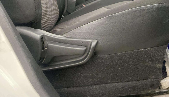2019 Maruti S PRESSO VXI PLUS AMT, Petrol, Automatic, 22,864 km, Driver Side Adjustment Panel