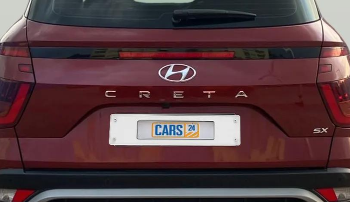 2021 Hyundai Creta SX EXECUTIVE 1.5 PETROL, Petrol, Manual, 36,317 km, Dicky (Boot door) - Minor scratches