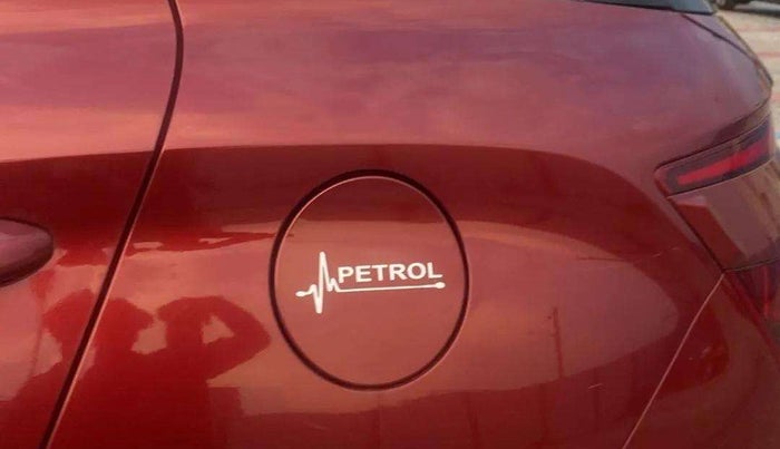 2021 Hyundai Creta SX EXECUTIVE 1.5 PETROL, Petrol, Manual, 36,317 km, Left quarter panel - Slightly dented