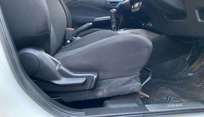 2022 Maruti Baleno DELTA PETROL 1.2, Petrol, Manual, 16,204 km, Driver Side Adjustment Panel