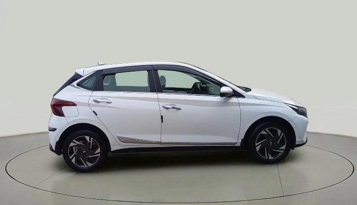 2020 Hyundai NEW I20 ASTA 1.2 MT, Petrol, Manual, 28,931 km, Right Side View