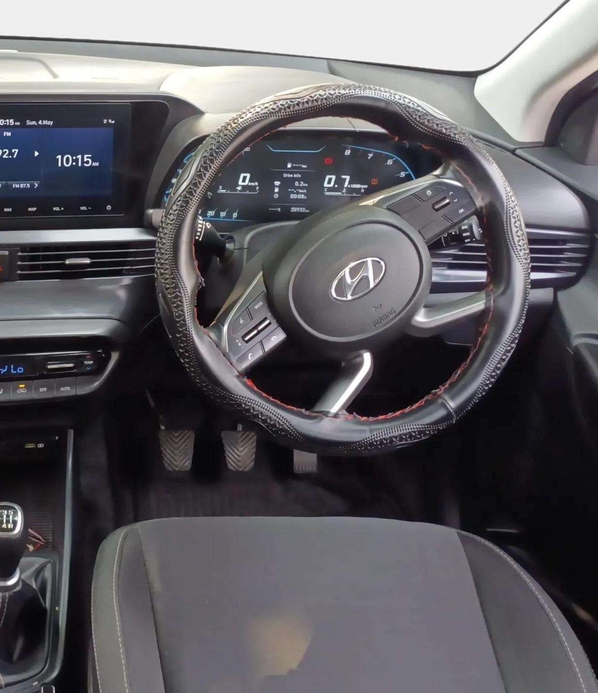2020 Hyundai NEW I20 ASTA 1.2 MT, Petrol, Manual, 28,931 km, Steering Wheel Close Up