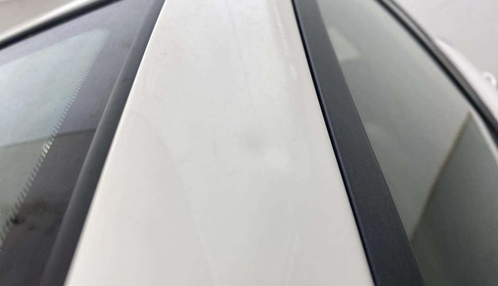 2018 Hyundai Elite i20 ASTA 1.2, Petrol, Manual, 43,312 km, Left A pillar - Slightly dented